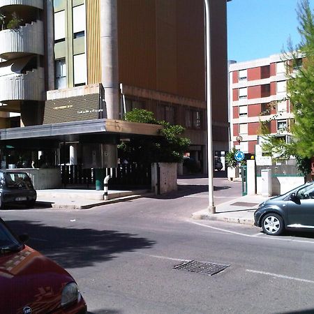 Colle Bonaria Apartment Cagliari Bagian luar foto