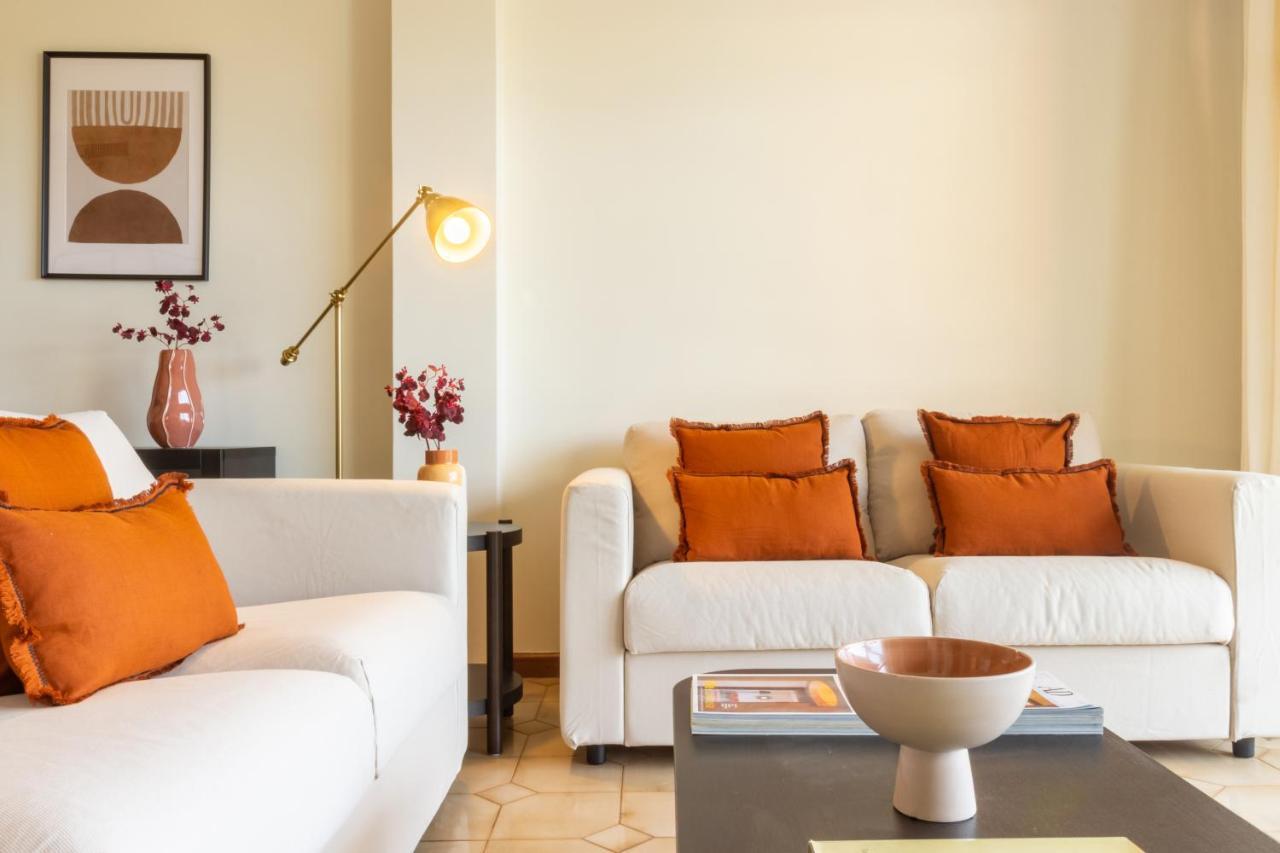 Colle Bonaria Apartment Cagliari Bagian luar foto