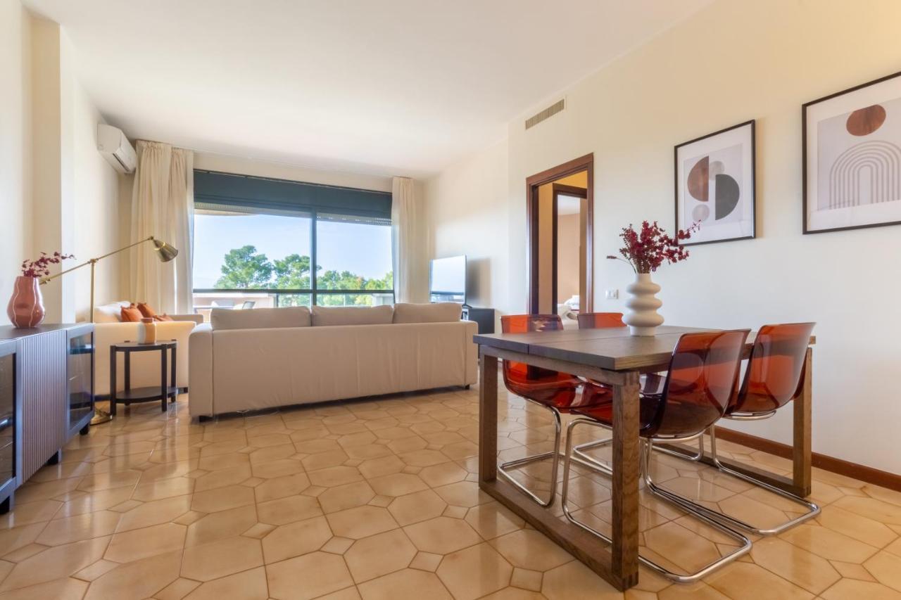 Colle Bonaria Apartment Cagliari Bagian luar foto