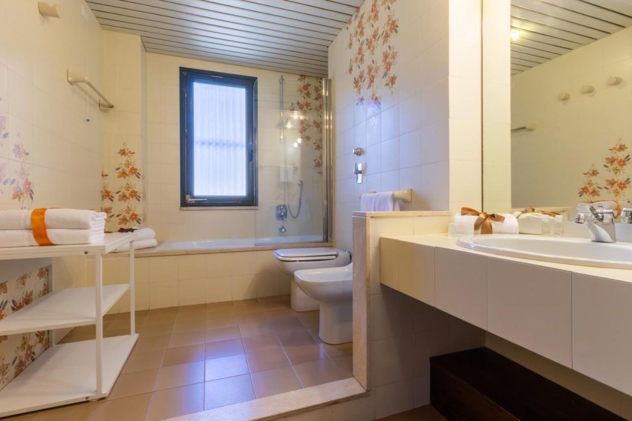 Colle Bonaria Apartment Cagliari Bagian luar foto
