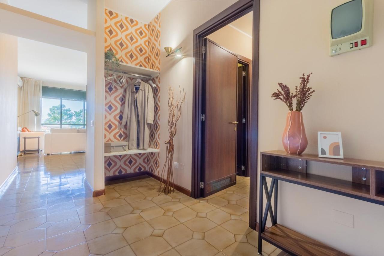 Colle Bonaria Apartment Cagliari Bagian luar foto
