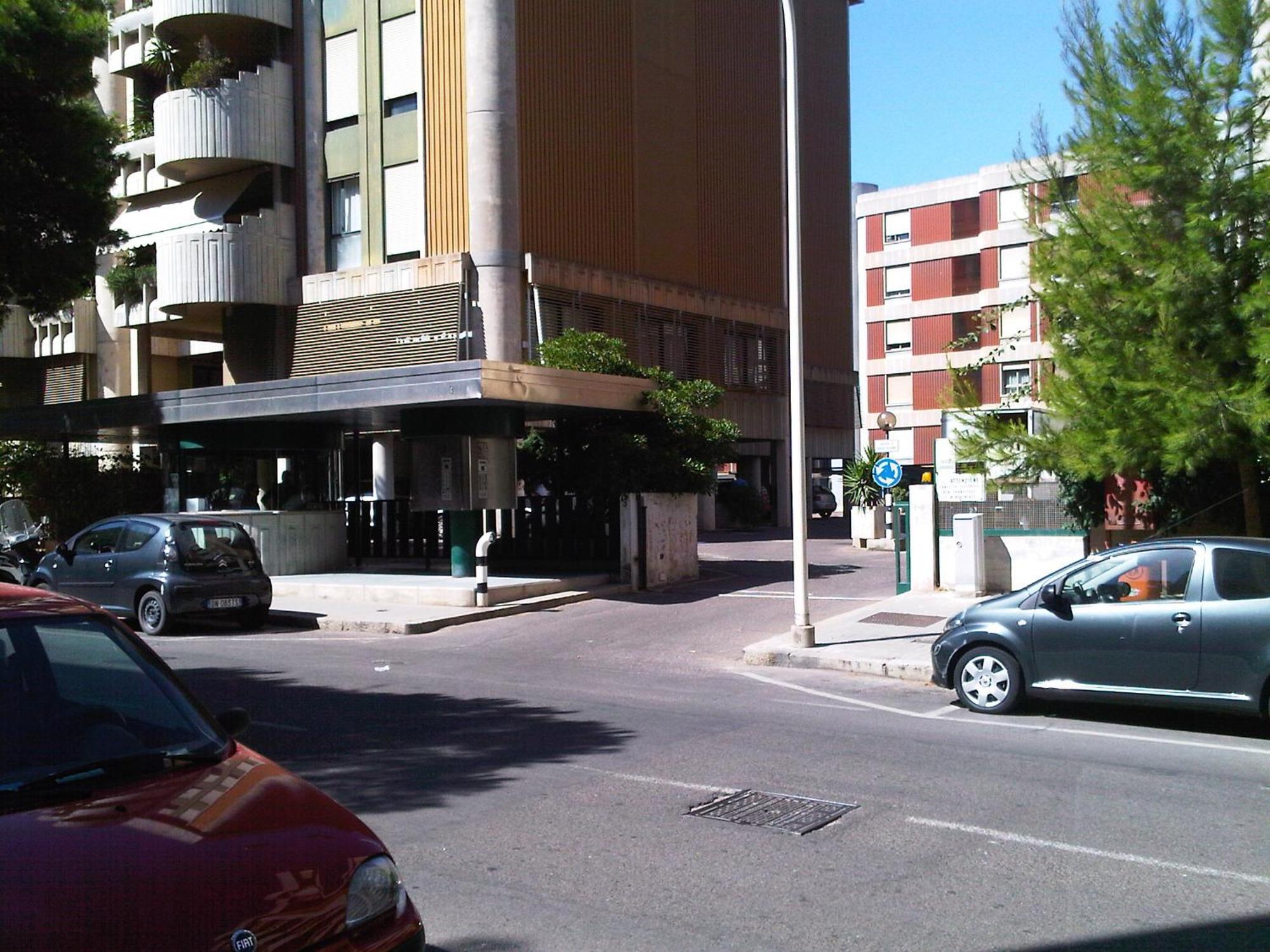 Colle Bonaria Apartment Cagliari Bagian luar foto